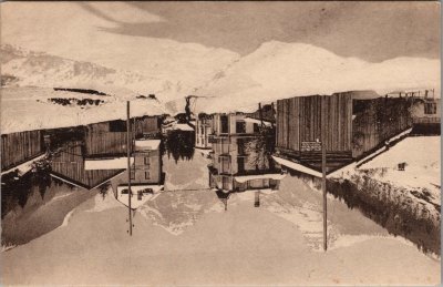 Carte postale de Sixt l'hiver Avenue de la Gare