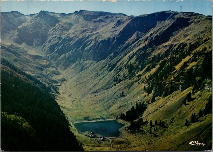 Vue générale sur l'alpage de Gers