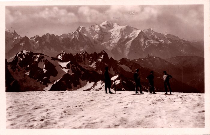 La Chaine du Mont Blanc vue du sommet du Buet