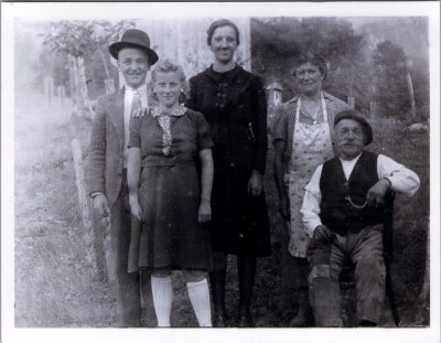 Photo de famille MOGENIER