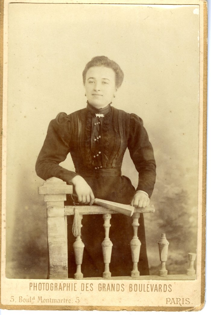 Portrait de Marie DEFFAYET épouse d'Elie JOENNOZ